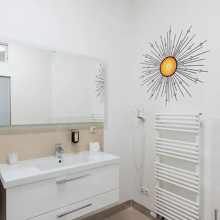 济耶尔鲁酒店 酒店