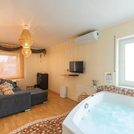 济耶尔鲁酒店 酒店