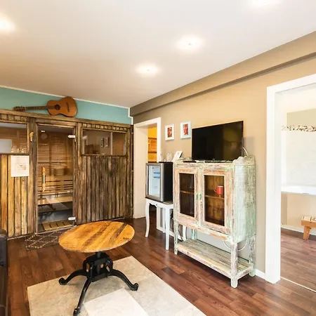 济耶尔鲁酒店 酒店